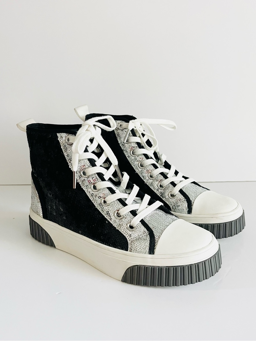 Michael Kors Gertie Sequin High-Tops Size 7 Black Silver